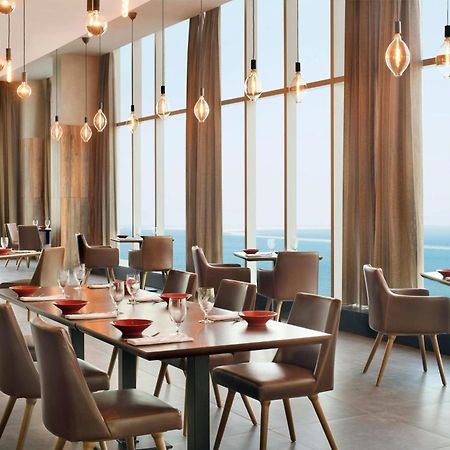 Delta Hotels By Marriott City Center Doha Extérieur photo The restaurant
